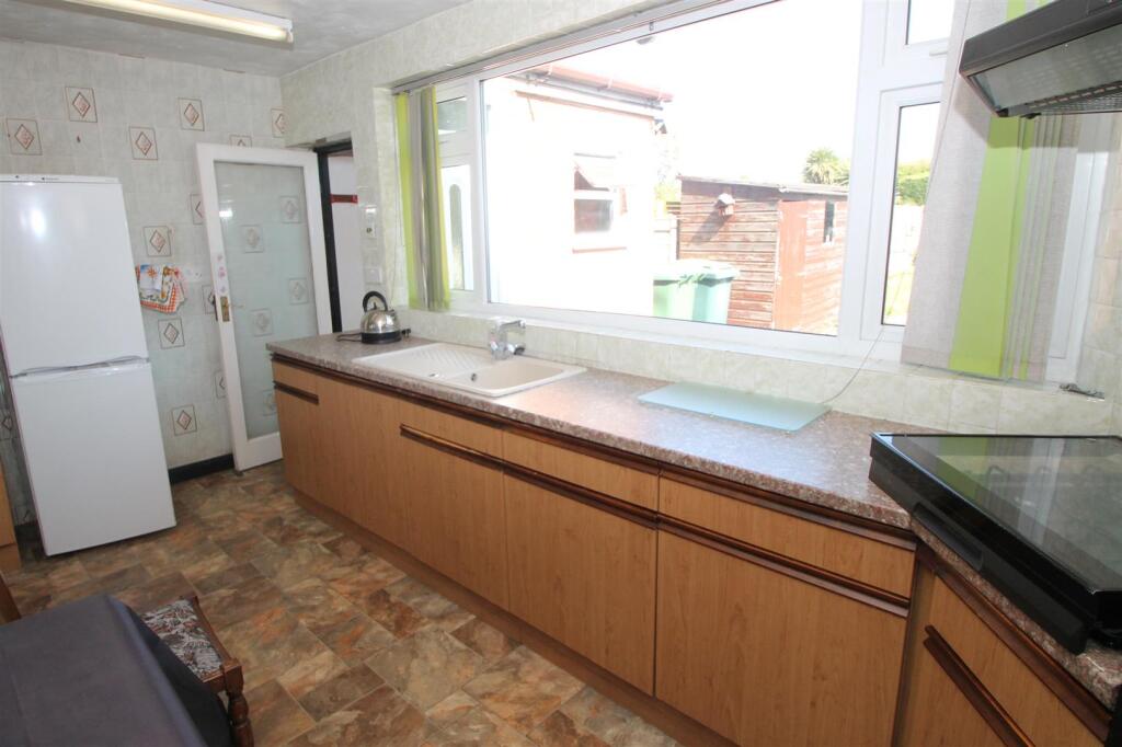 House in Sandwell, Plant's Green - View 4