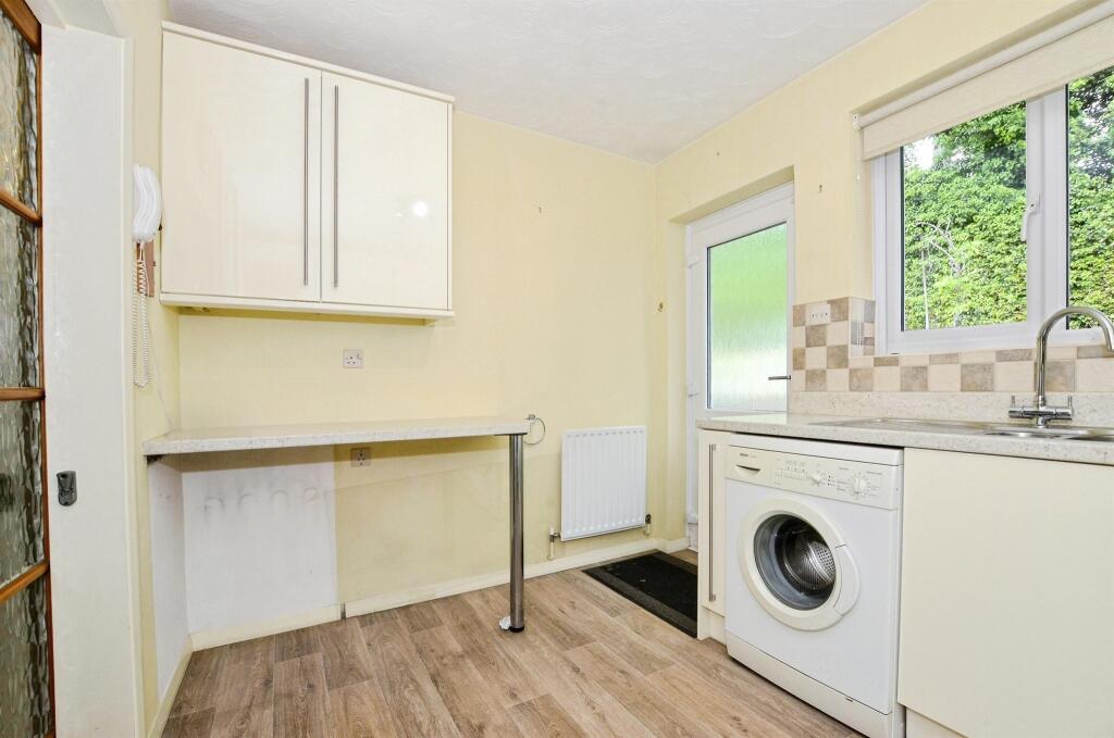House in St Albans, Harpenden - View 3