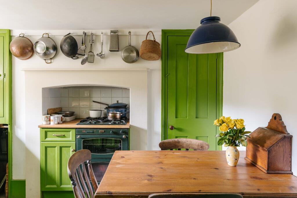 House in London - More