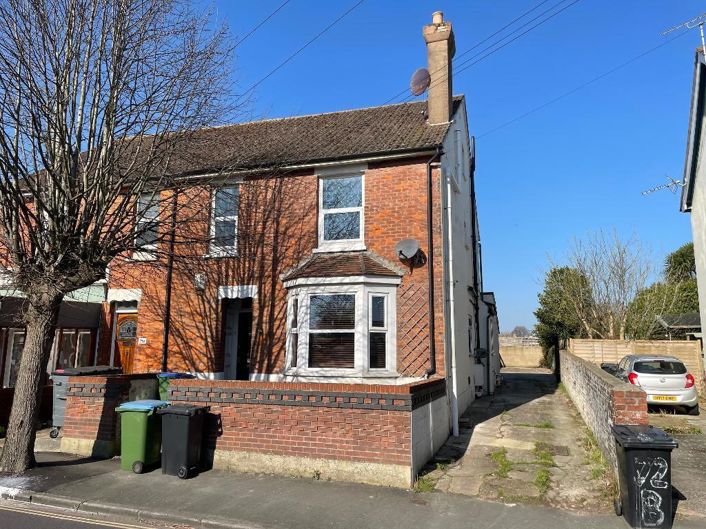 Main image of property: Hawthorn Road, Bognor Regis, West Sussex, PO21 2DD