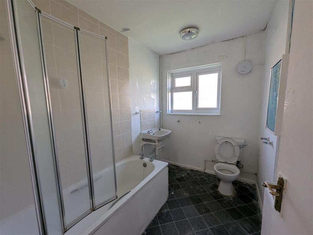 Apartment in Dorchester - View 5