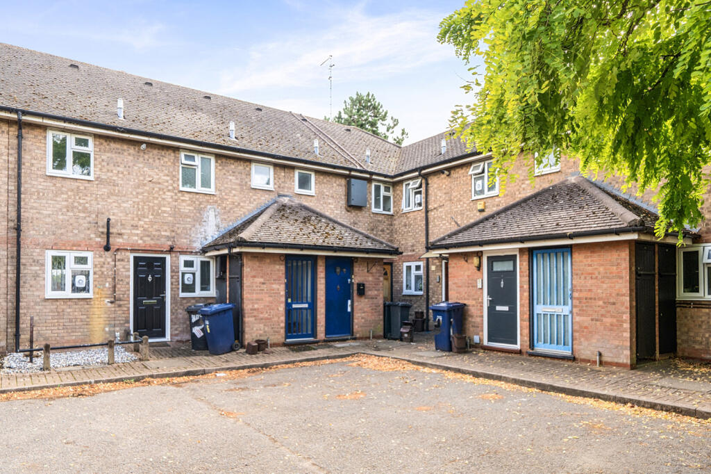Main image of property: Sunny Way, London