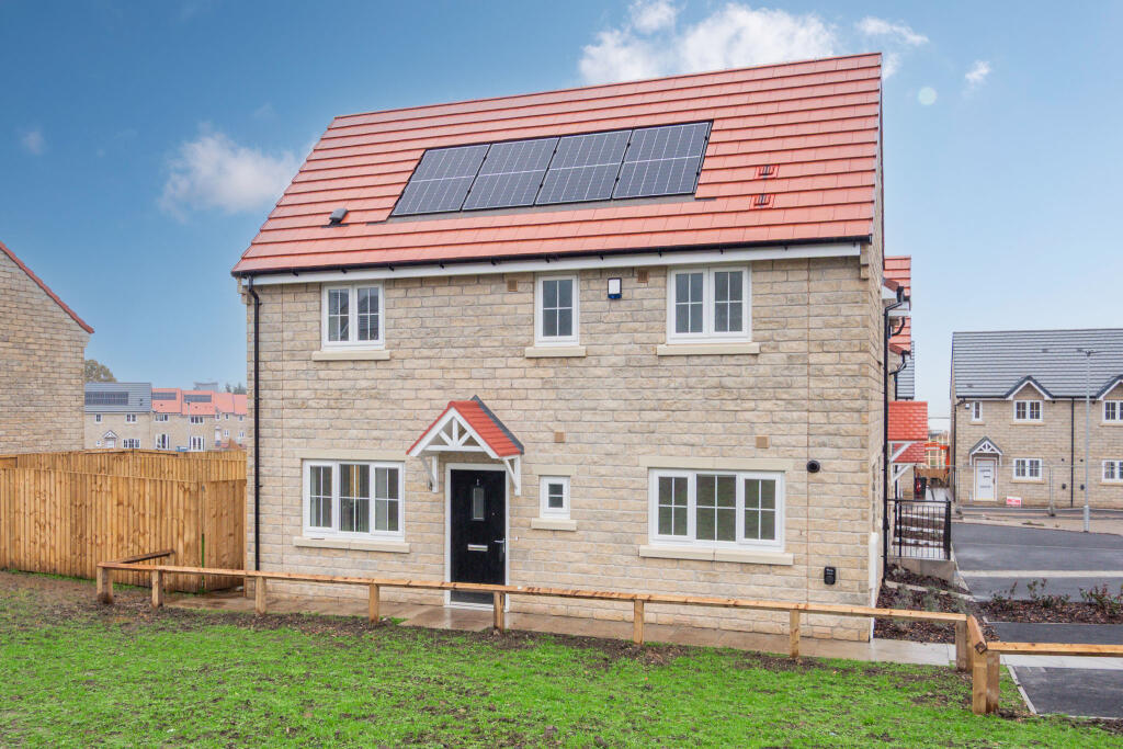 Main image of property: Yarn Top Lane, Bradford, BD6