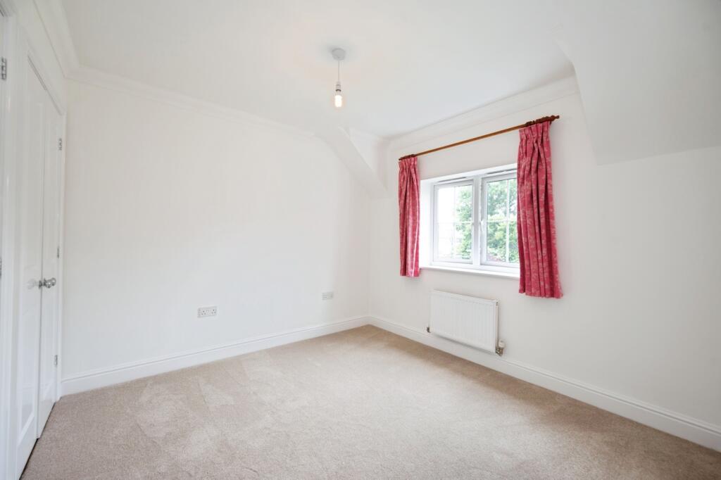 House in Havant, Hampshire - More