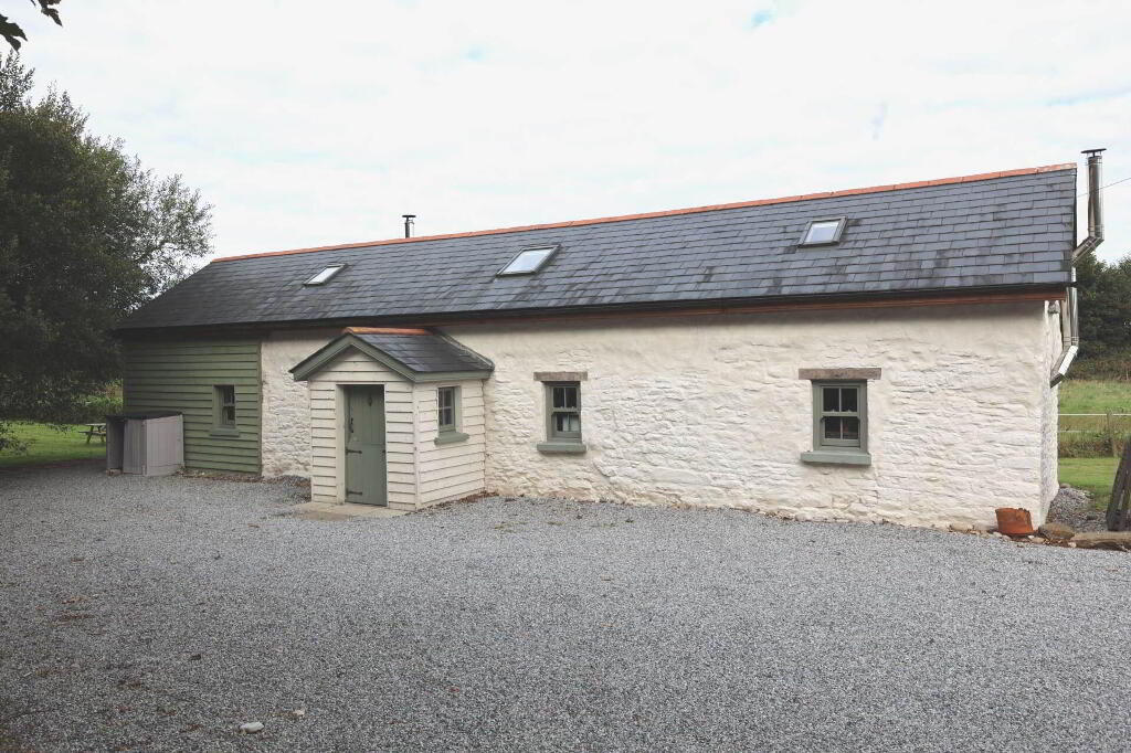 Main image of property: Hopesgate Cottage, Derryvale, Roscrea