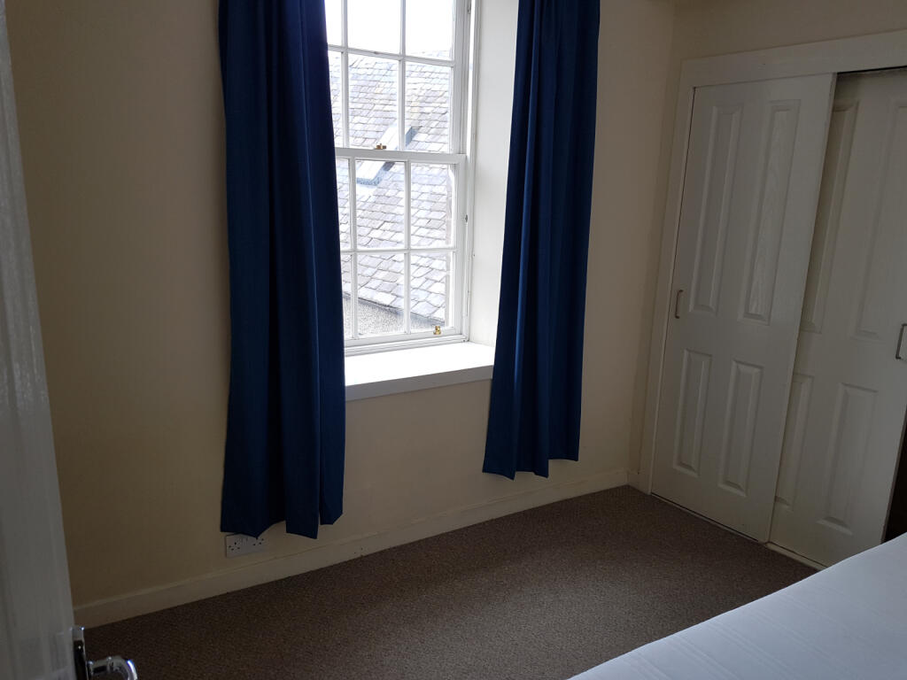 Apartment in Perth - View 4