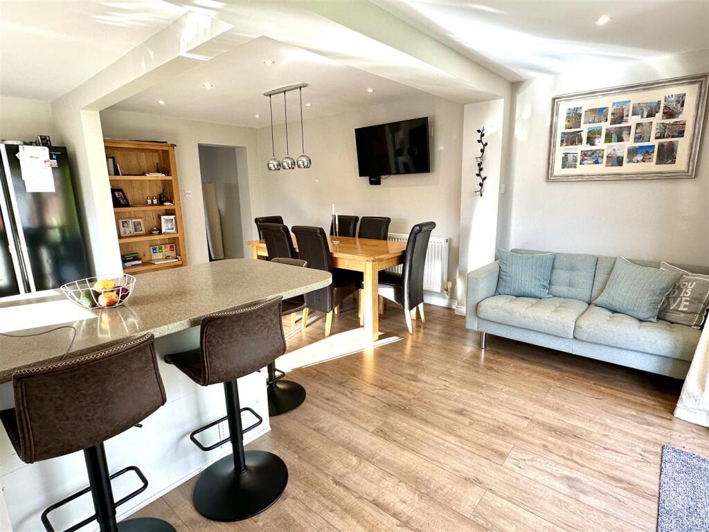 Additional image 11 of Cross Road, Alcester