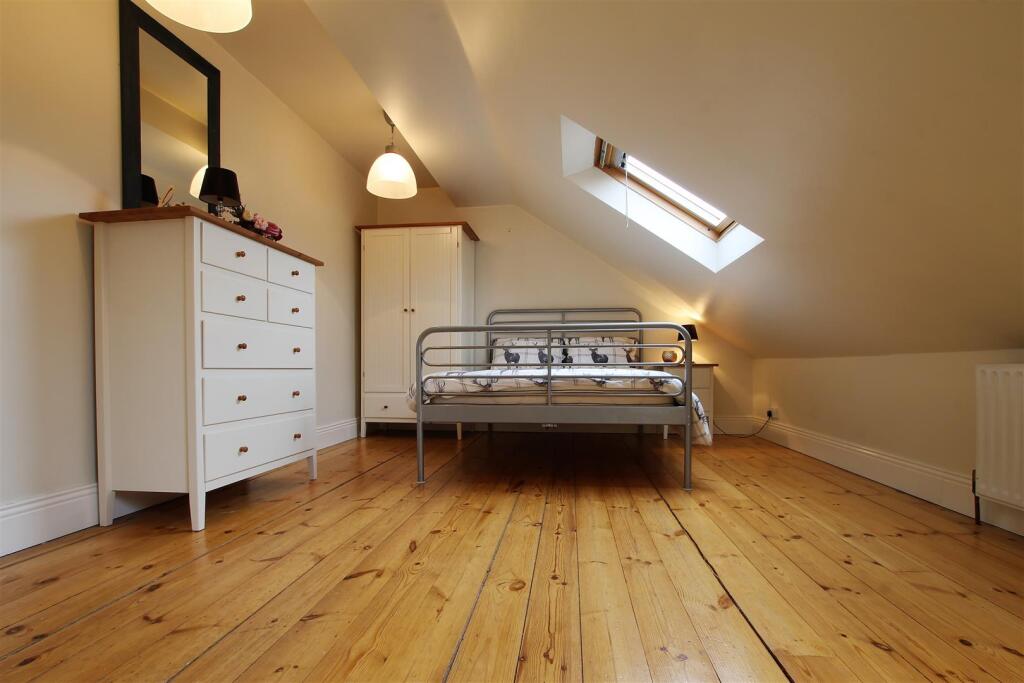 Apartment in Newcastle upon Tyne - More