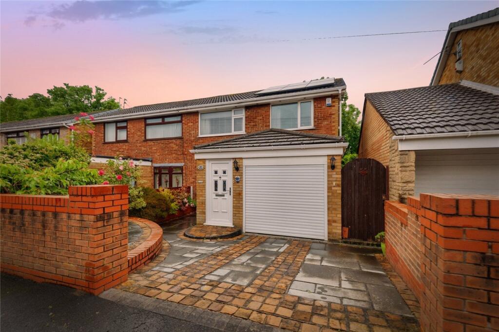 Main image of property: Renfrew Avenue, ST. HELENS, Merseyside, WA11