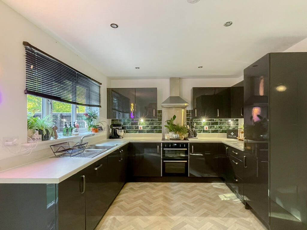 House in Doncaster - More