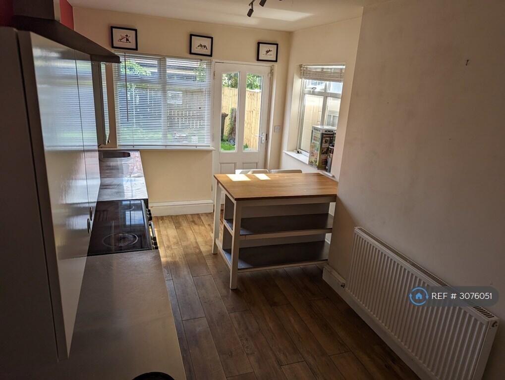 House in Harrogate - View 5