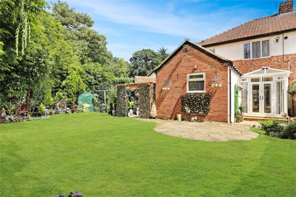 House in Stockton-on-Tees - View 3