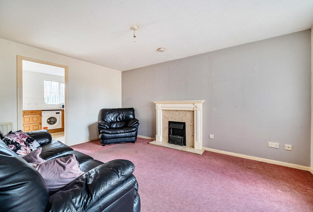 House in Tewkesbury, Wheatpieces - View 2