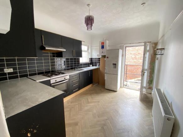 Kitchen 1