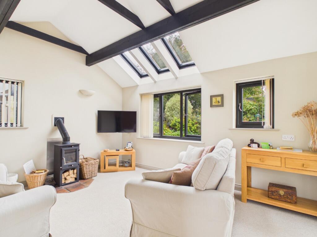 House in York - View 4