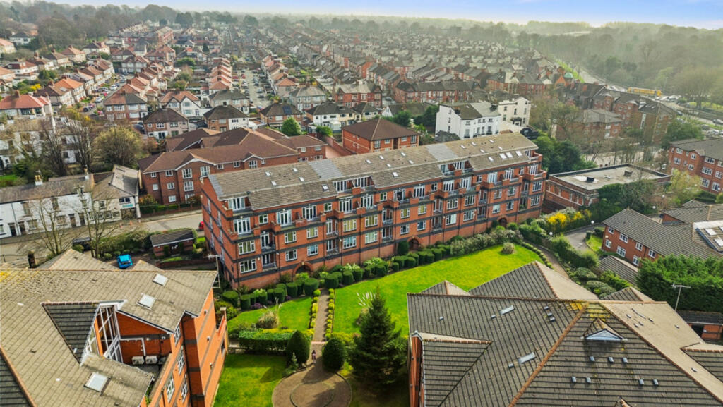 Apartment in Liverpool - View 4