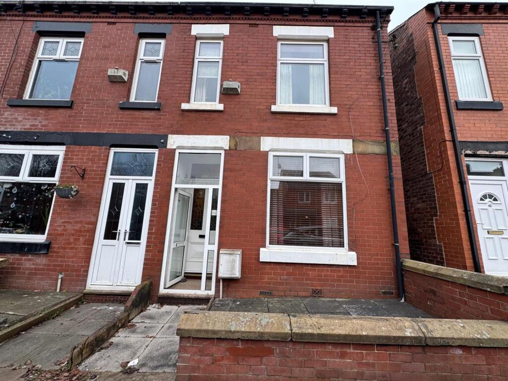 Main image of property: Hale Lane, Failsworth, Manchester