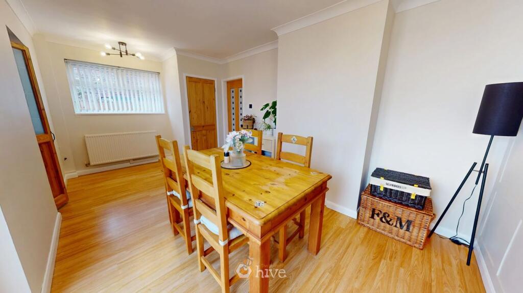 House in Doncaster - View 5
