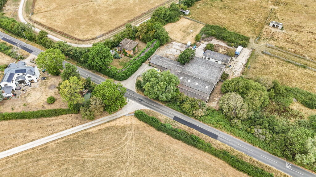 House in Milton Keynes - View 2