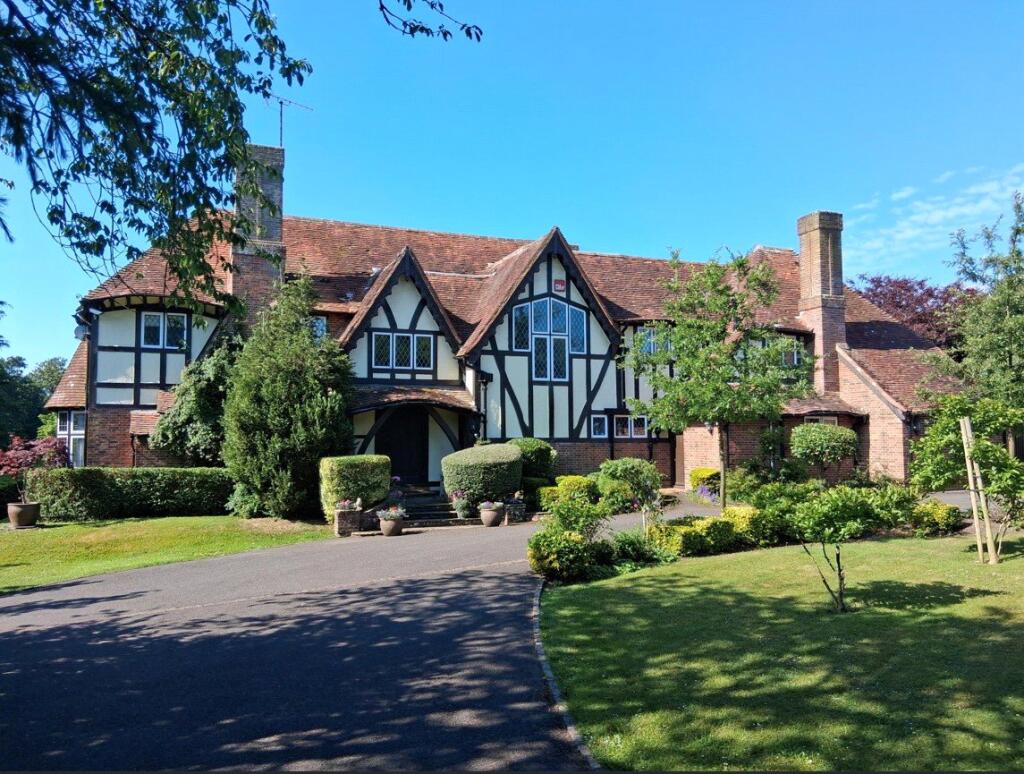 Main image of property: The Thatchway, Angmering, Littlehampton, West Sussex, BN16