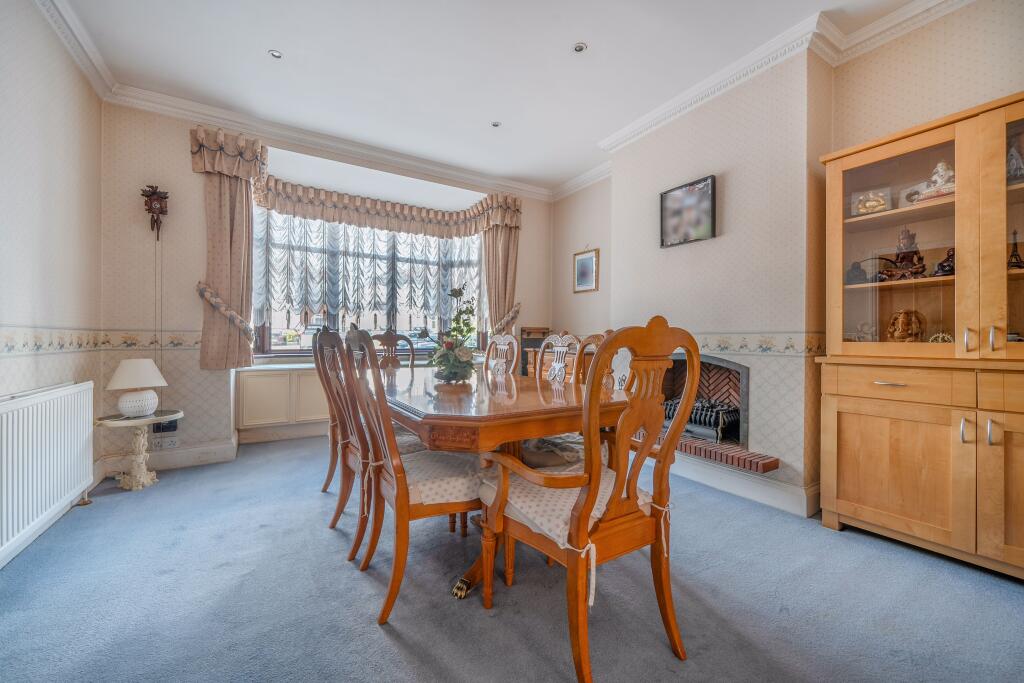 Cat Hill, East Barnet, Barnet, Greater London, EN4 - View 5