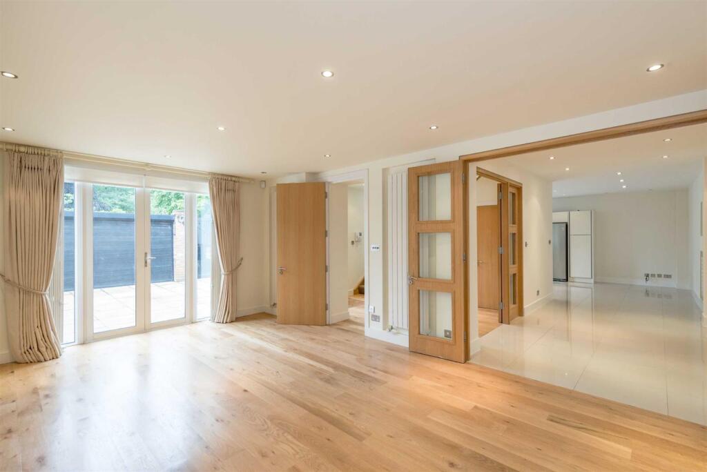 Main image of property: St John's Wood Park, St John's Wood, NW8