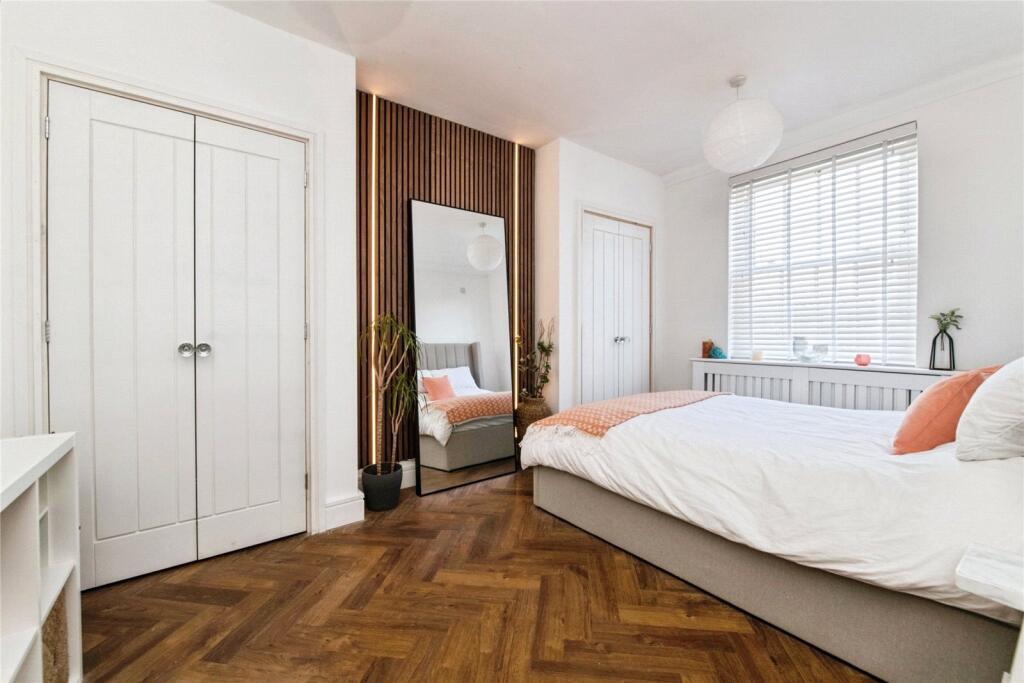 Apartment in East Devon, Exmouth - More