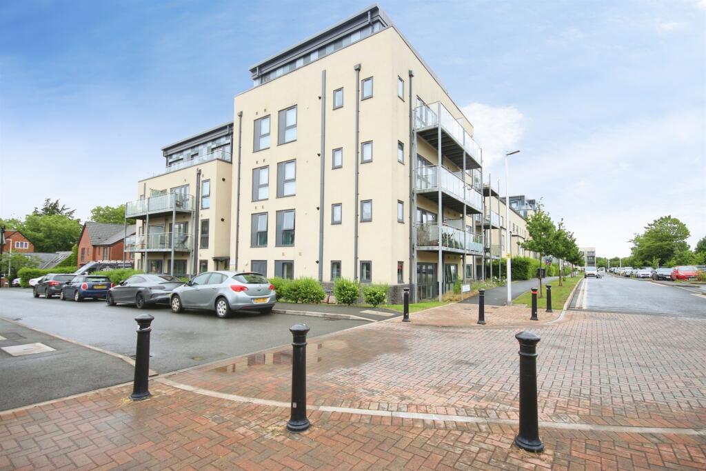 Main image of property: Station Approach, Leamington Spa