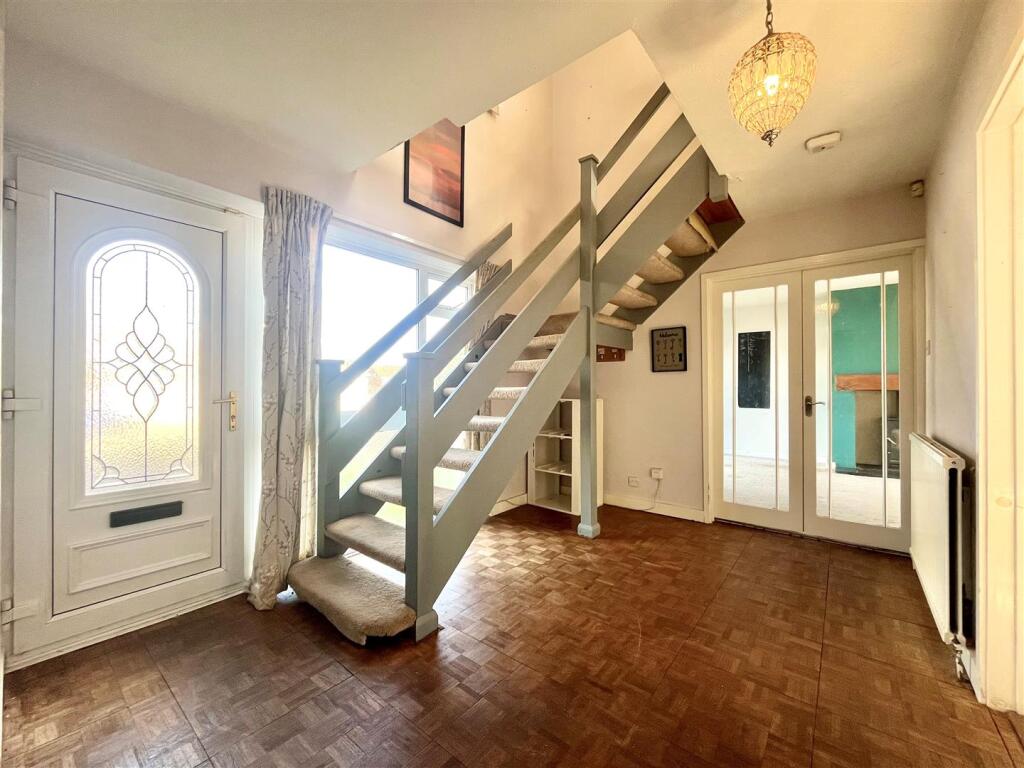 House in Northampton, Milton Malsor - View 5