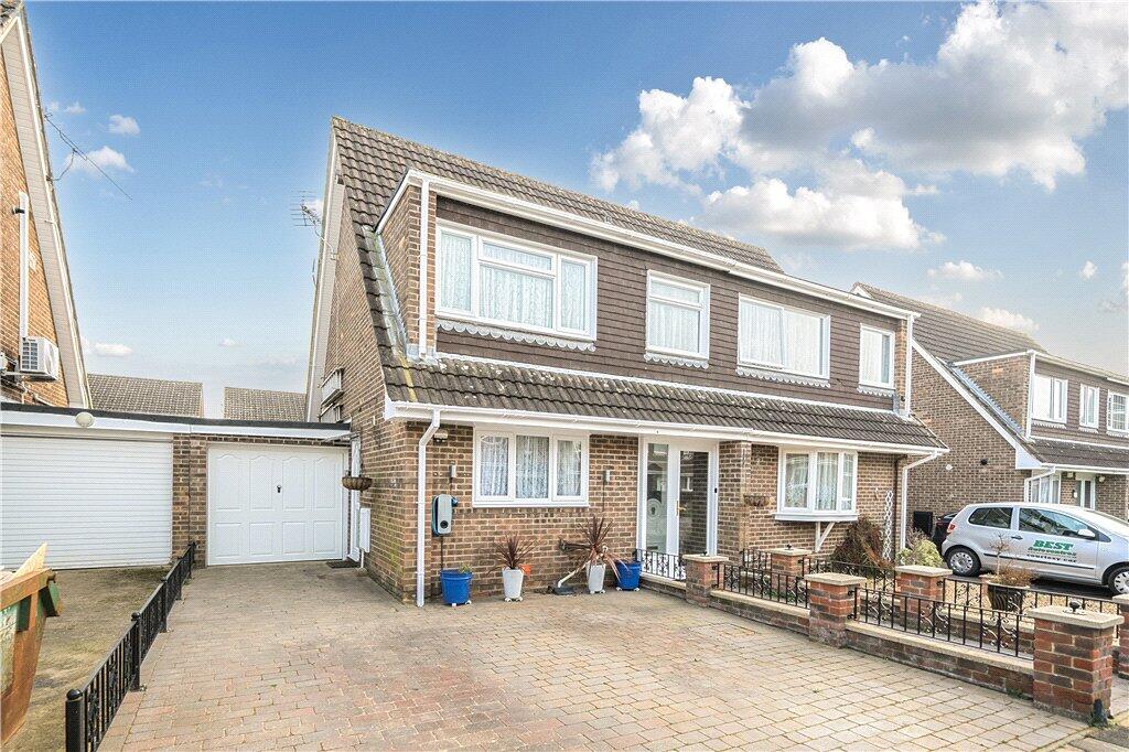 Main image of property: Salmon Drive, Bishopstoke, Eastleigh, Hampshire