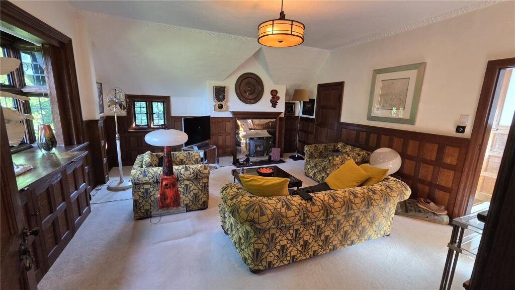 Apartment in Guildford - View 5