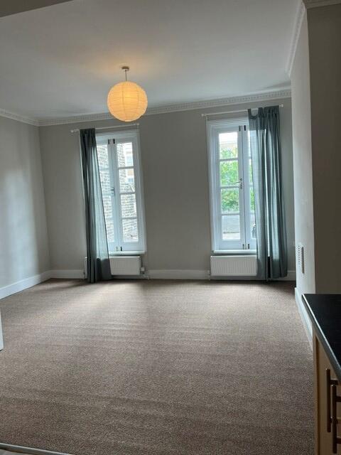 Apartment in London, Lower Clapton, Hackney - View 3