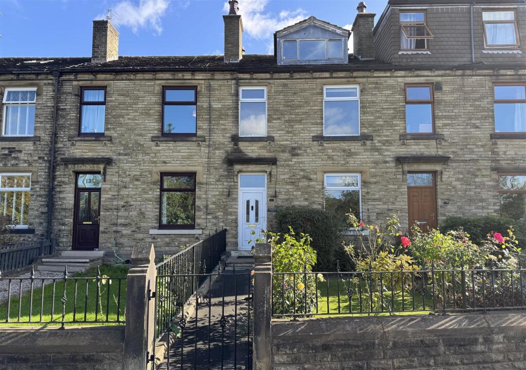 Main image of property: Penistone Road, Kirkburton, Huddersfield, HD8 0RB