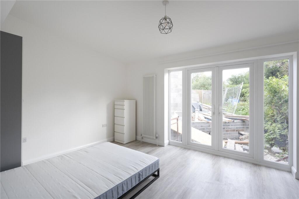 1 bedroom house share for rent