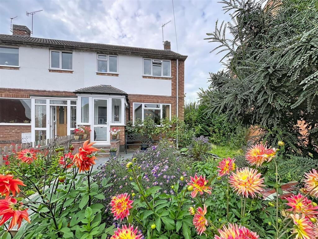 Main image of property: Henry Street, Kenilworth