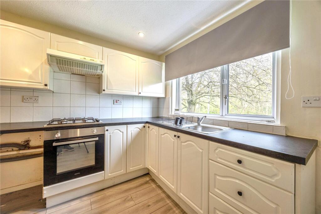 Skye Drive, Cumbernauld, Glasgow, G67 photo 2