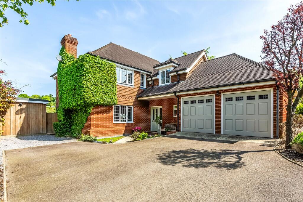 Main image of property: Hethersett Close, Reigate, Surrey, RH2
