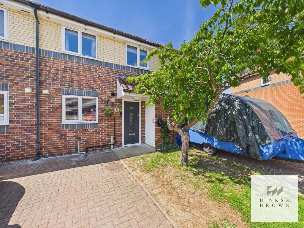 Main image of property: Scott Drive, Wickford, Essex, SS12 9PW