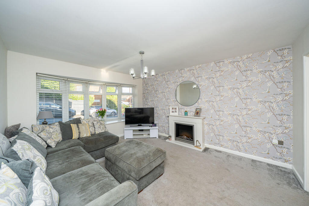 House in Dudley - More