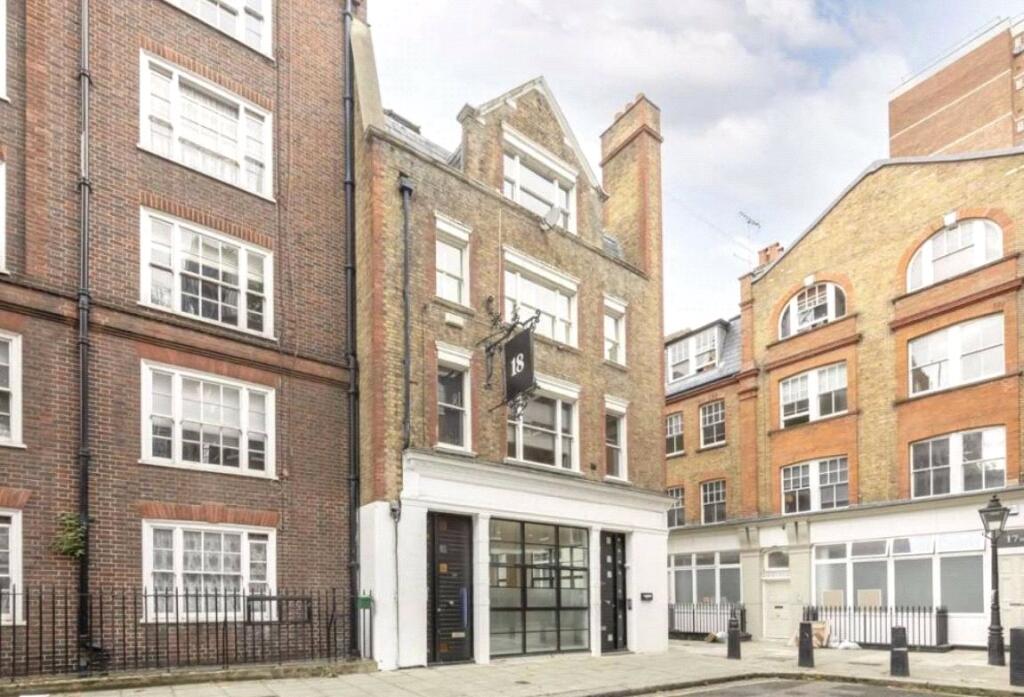 Studio flat for rent