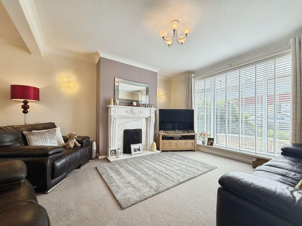 House in Gateshead, Ryton - View 2