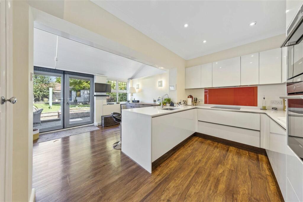 Neale Avenue, Kettering - View 4