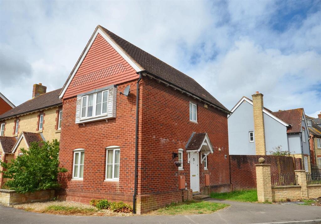 Main image of property: Marlott Road, Gillingham