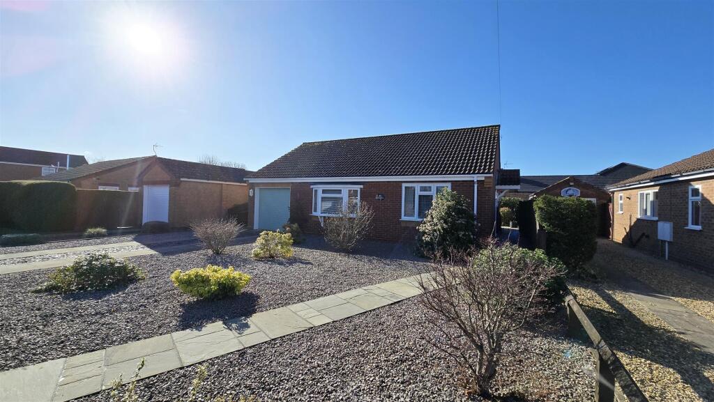 Main image of property: Dunlin Drive, Long Sutton