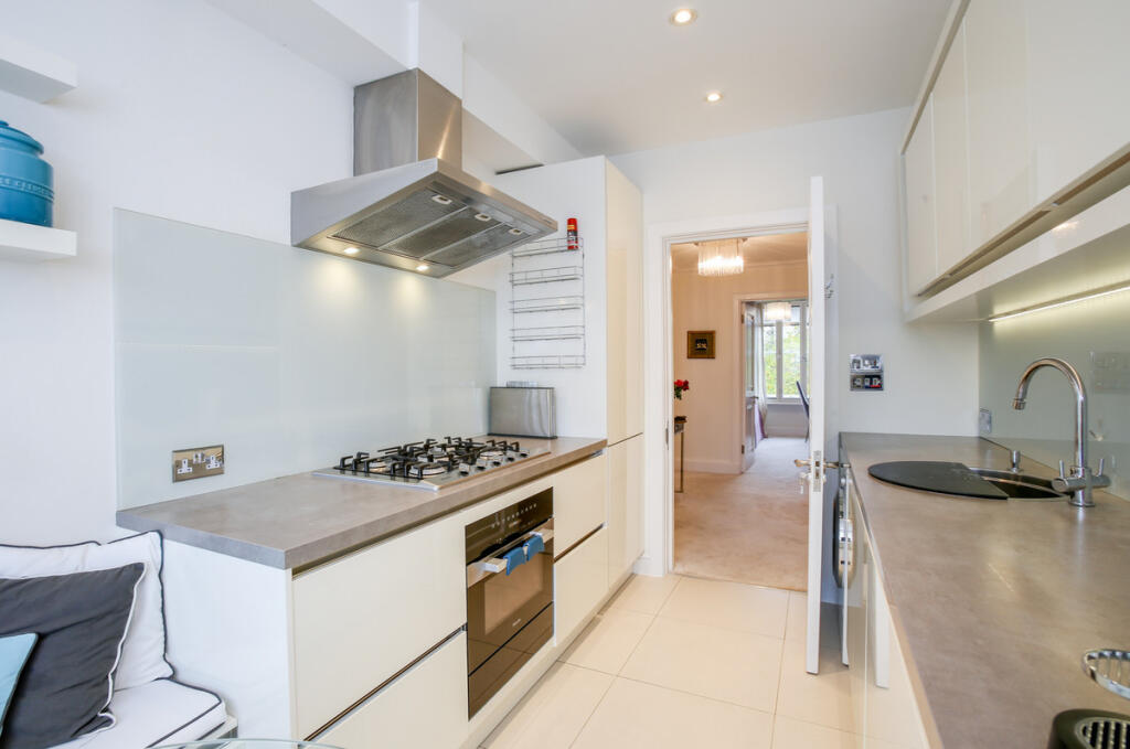 Property photo 8