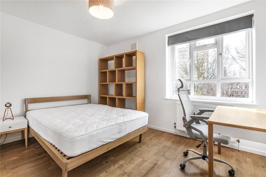 Apartment in London - View 3