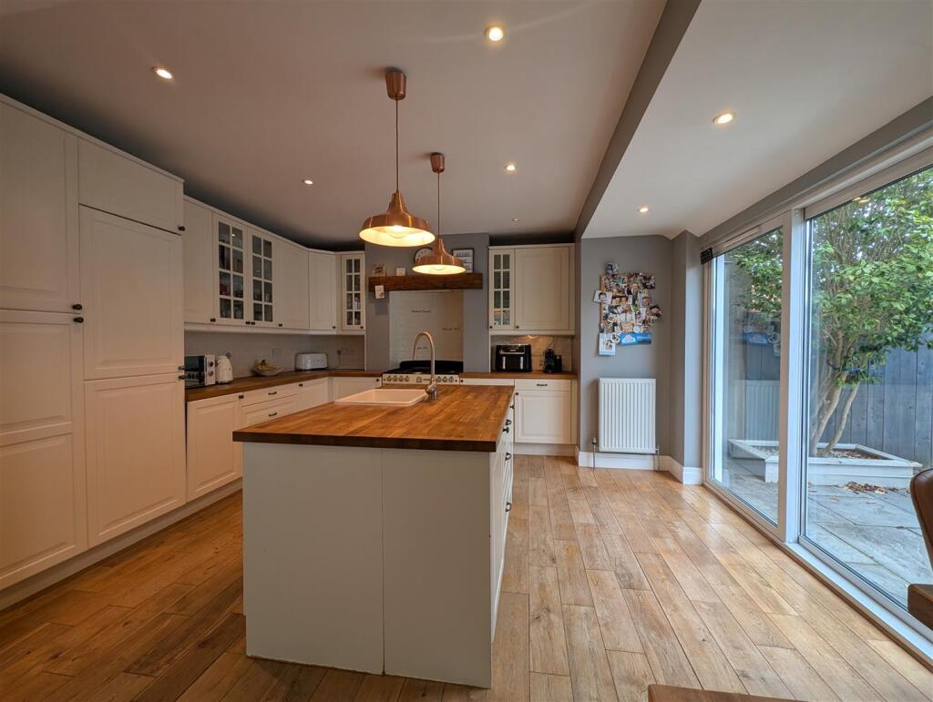 Staindrop Road, Darlington photo 3