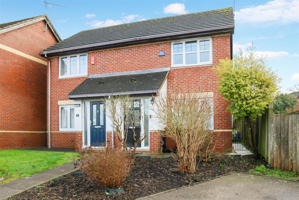 Main image of property: Hamblings Close, Shenley