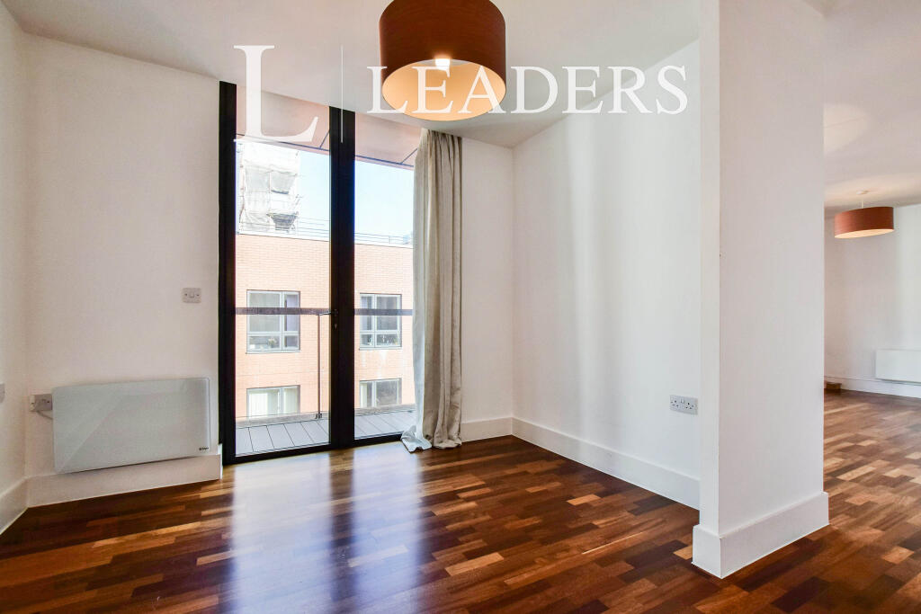 Apartment in Manchester, Greater Manchester - View 4