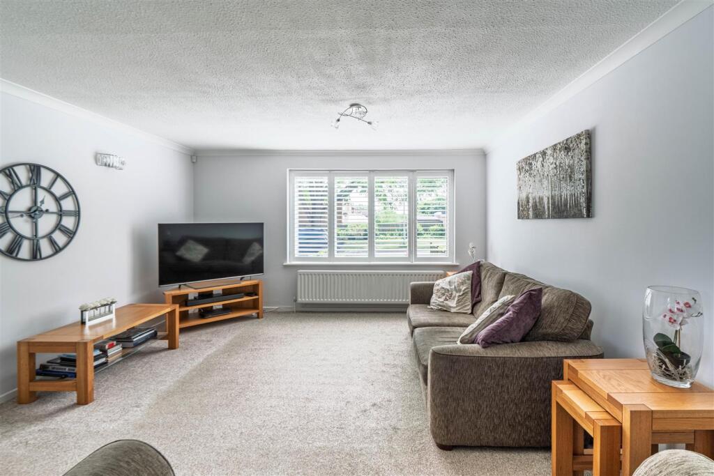 Romsey Close, Cramlington, NE23 photo 4